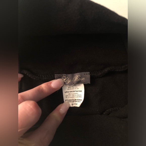 Lily rose skirt - Picture 2 of 2